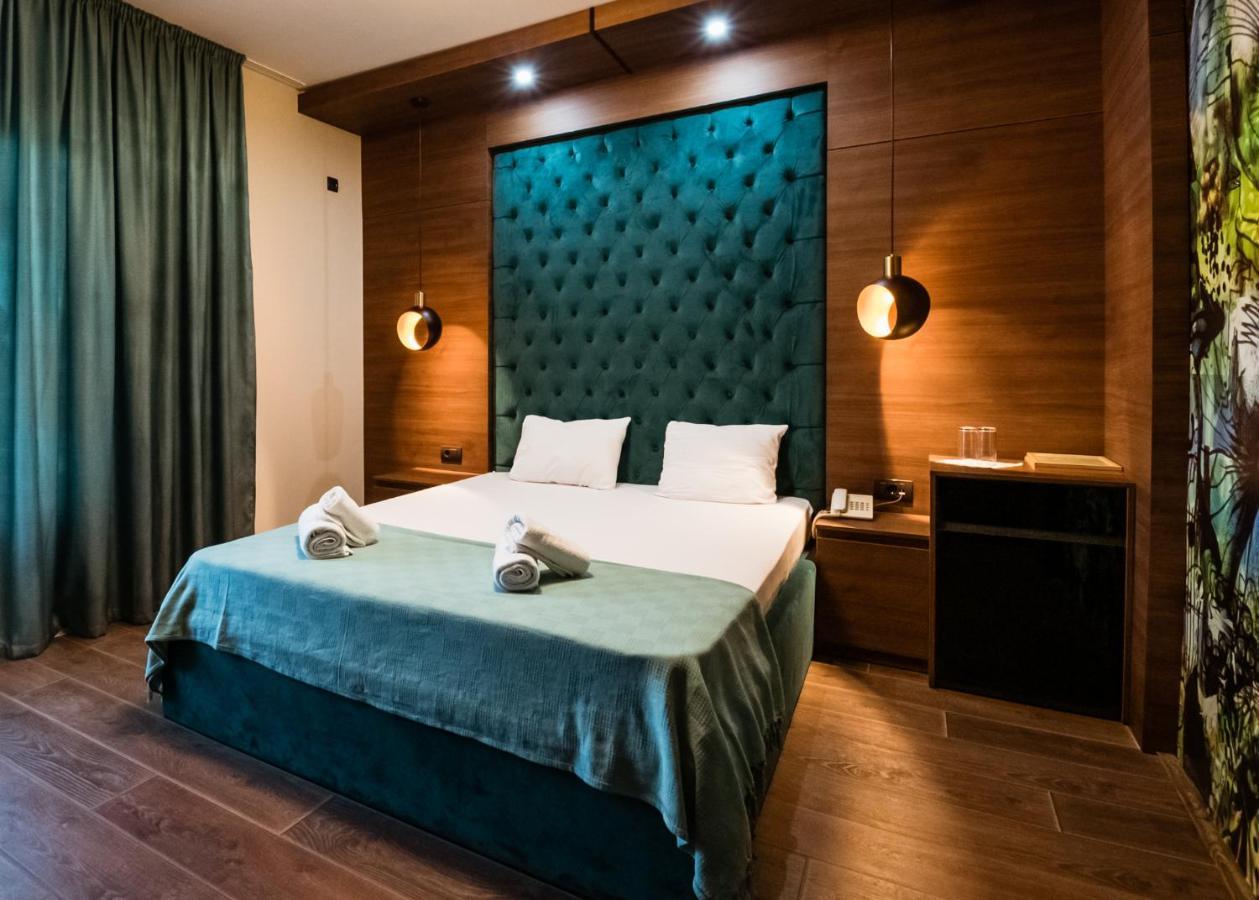 Hotel Zeleni Vir Ниш Экстерьер фото